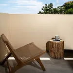 Rizeσ Aparthotel 4*
