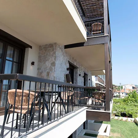 Rizeσ Ξενοδοχείο με διαμερίσματα Ουρανούπολη