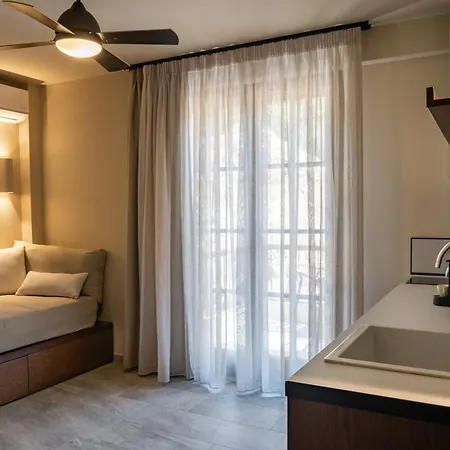Rizeσ Aparthotel